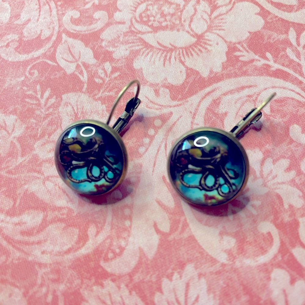 Octopus Medallion Earrings New